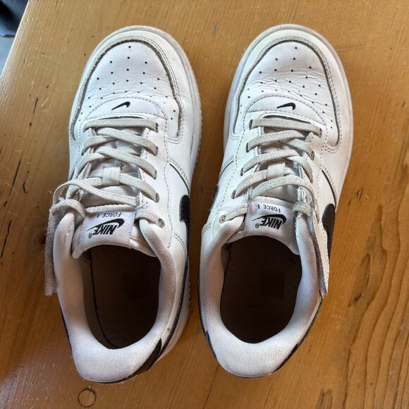 Nike Air Force 1 Boys - Picture 1 of 3